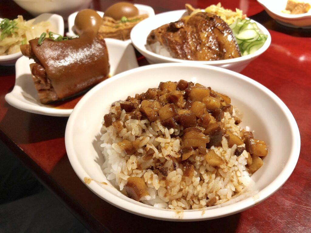 魯肉飯