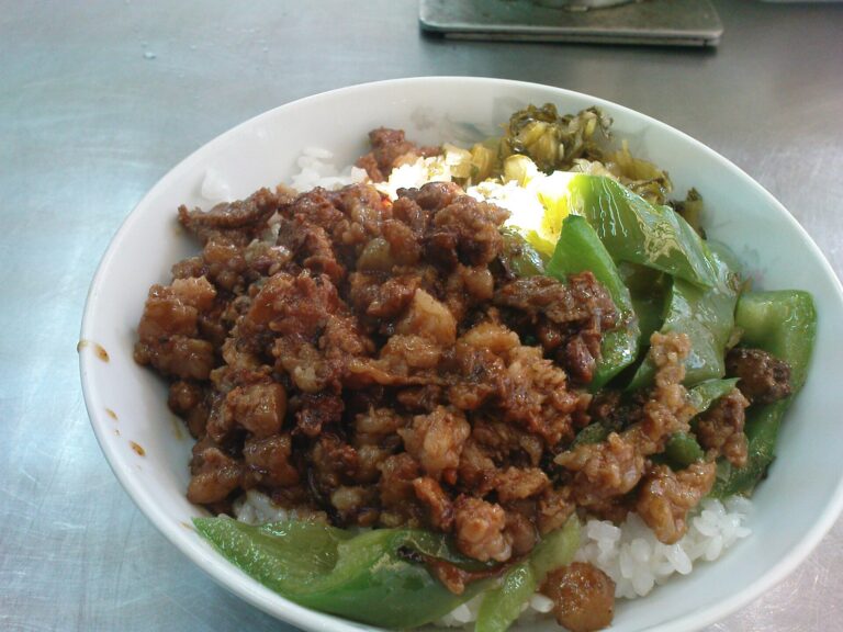 魯肉飯