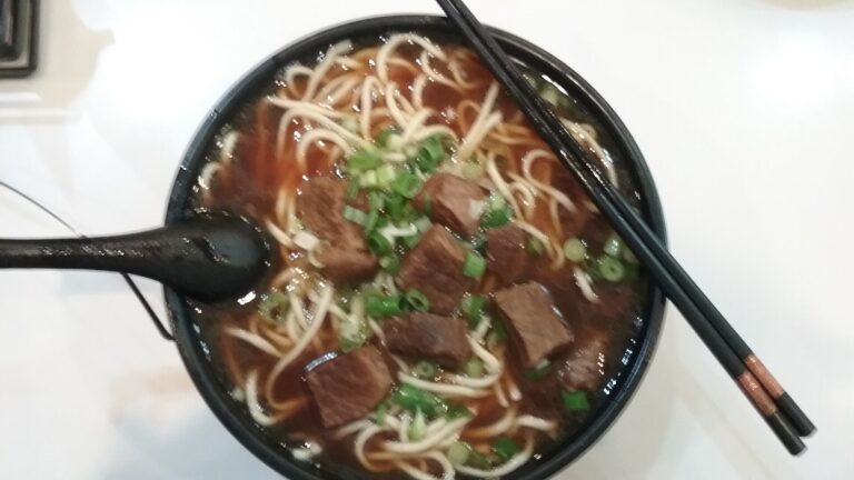 牛肉麺