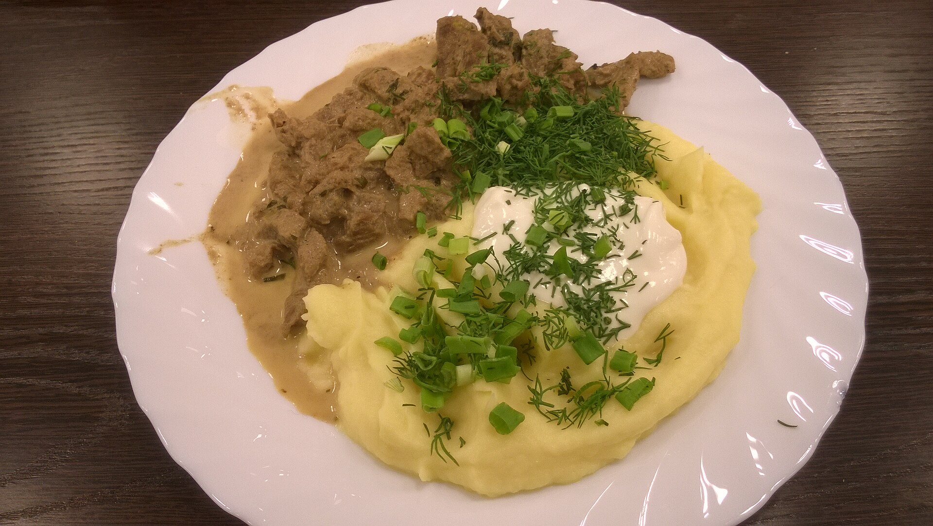 ビーフストロガノフ