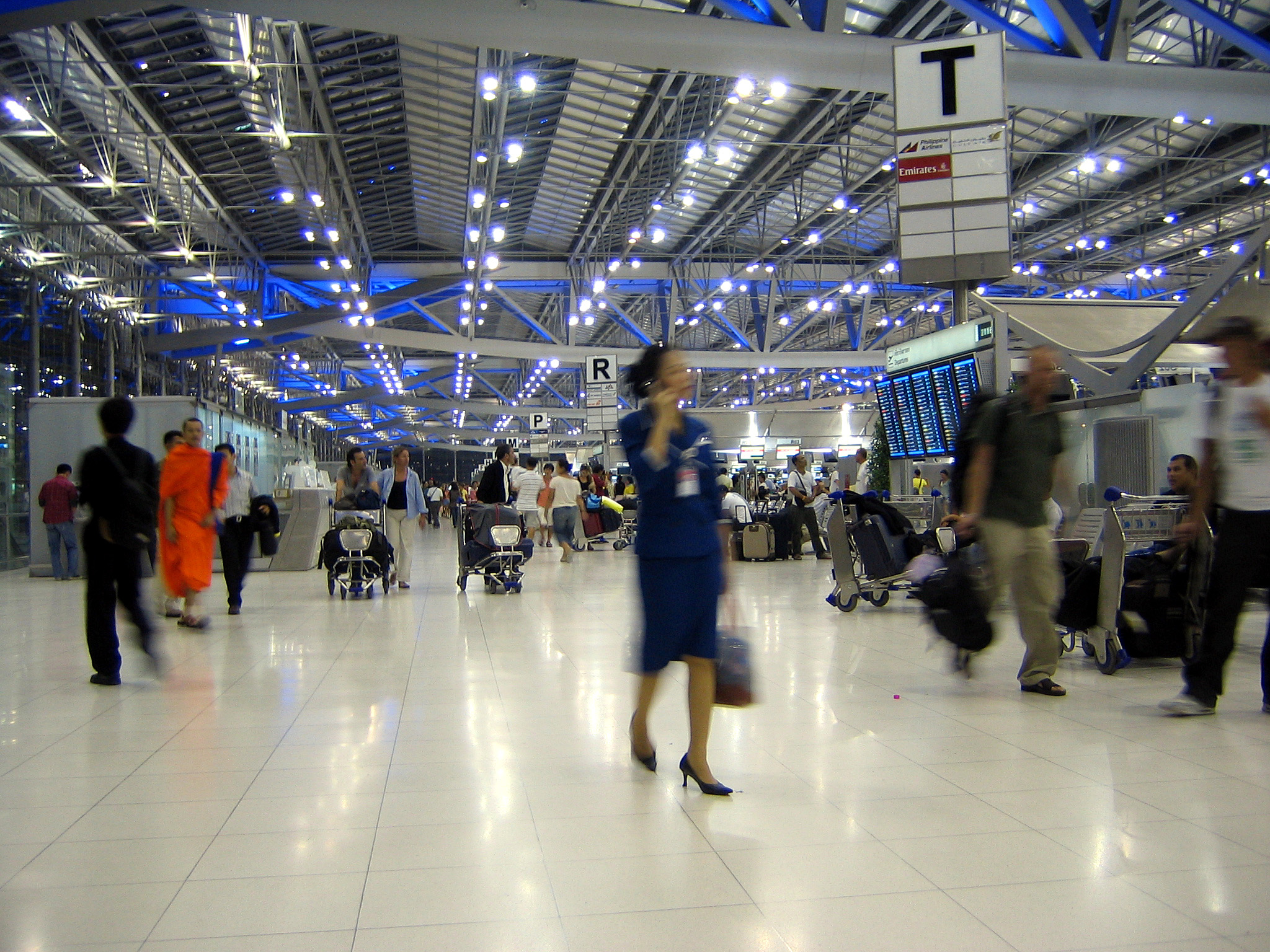 スワンナプーム国際空港の到着コンコース