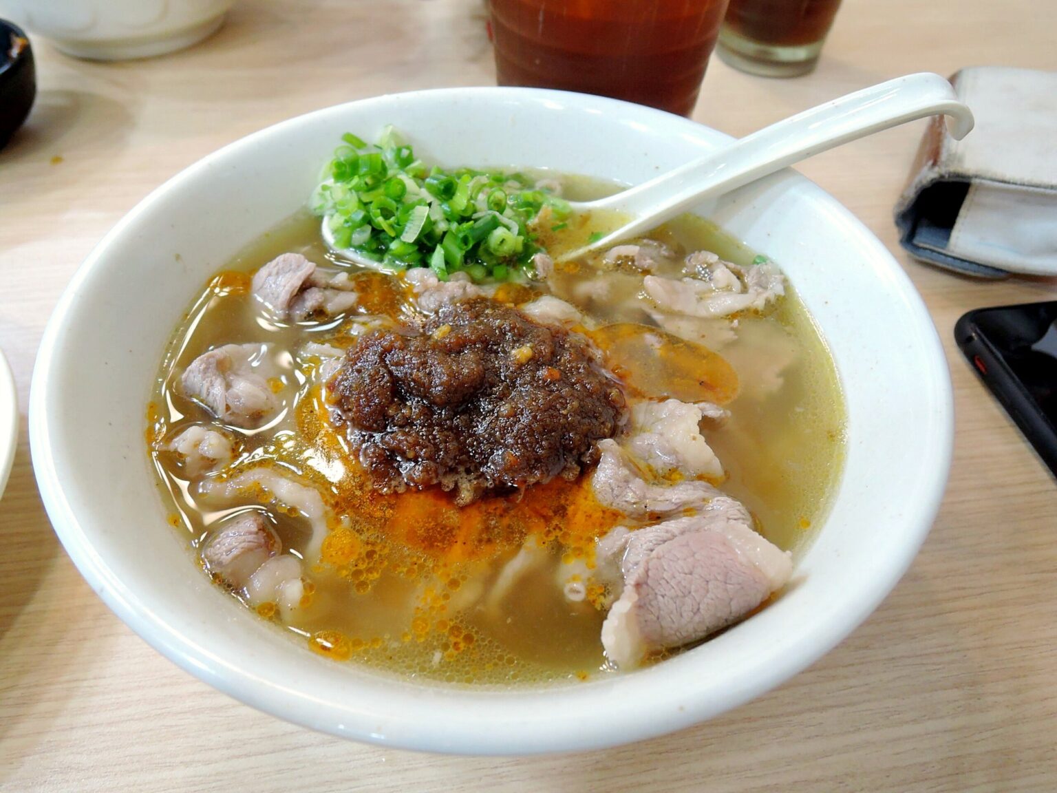 hủ tiếu sa tế bò（サテ風味の牛肉麺）