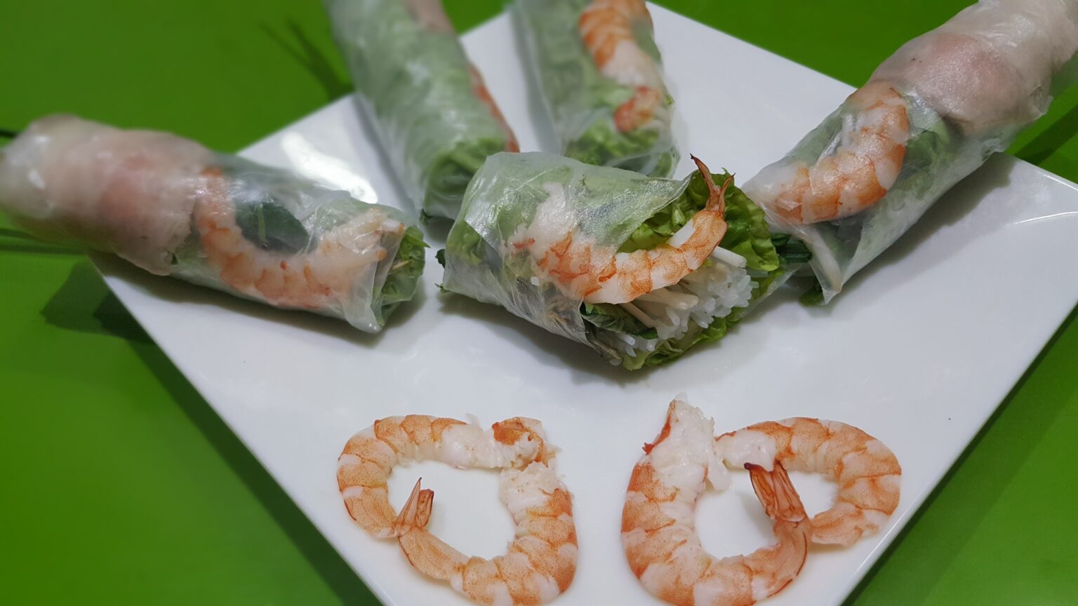 gỏi cuốn（海老の生春巻き）
