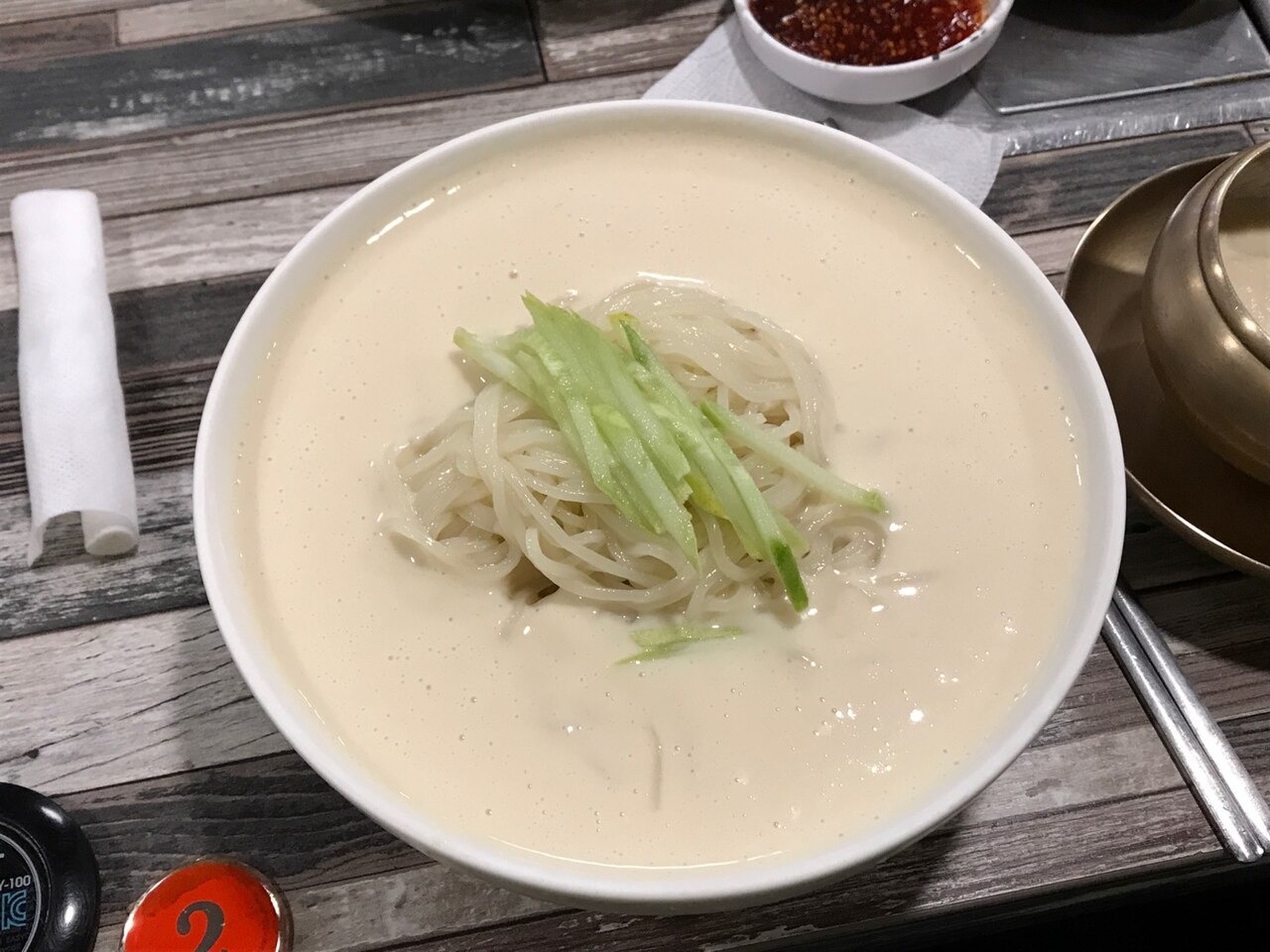 坡州の長湍の豆を使う麺。