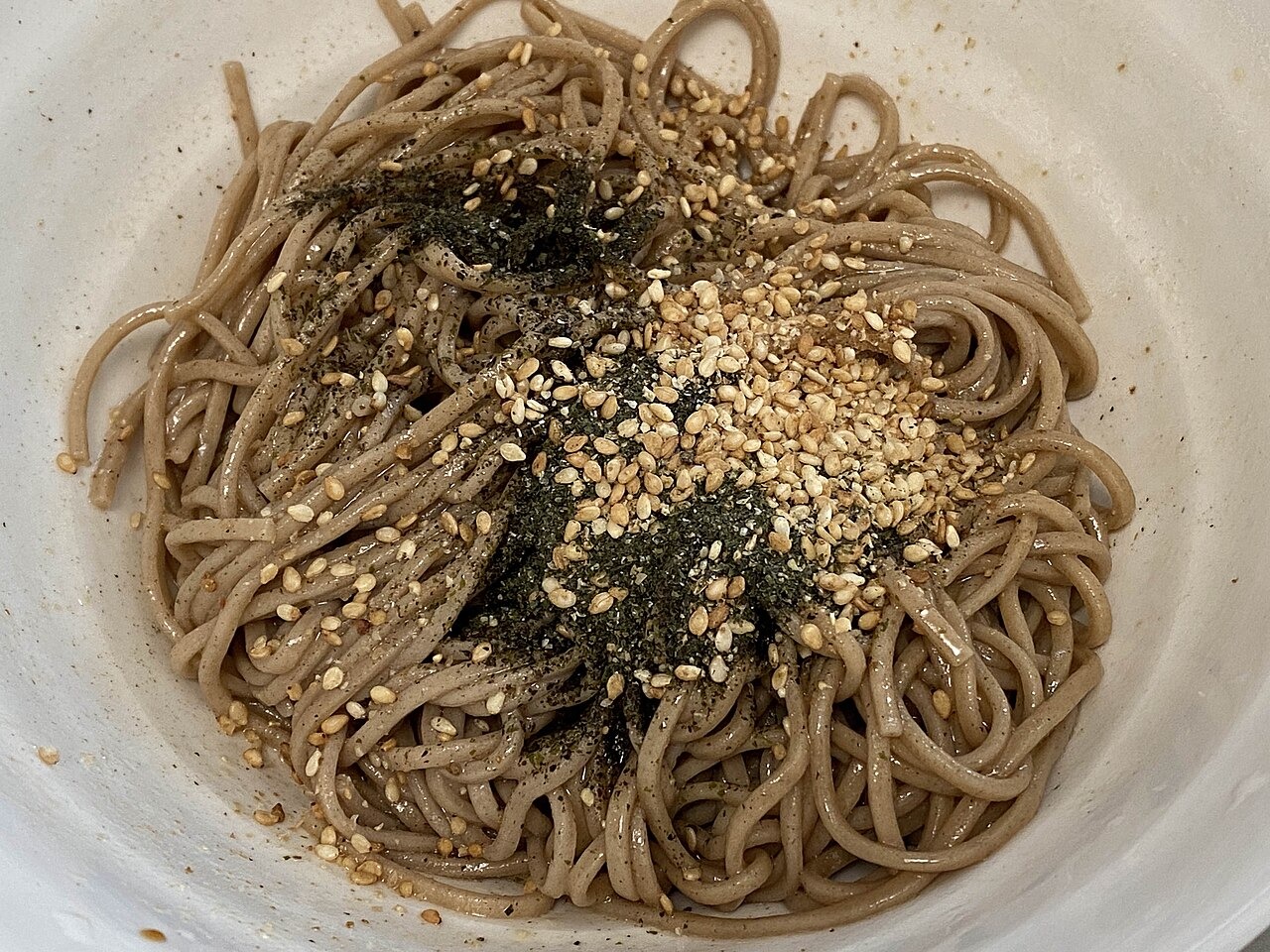 エゴマ油を生かしたマッククス。