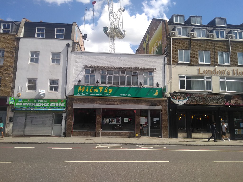Kingsland Road の Mien Tay の外観