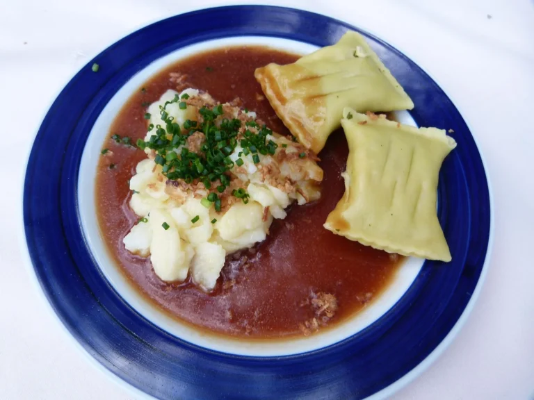 シュヴェービッシェ・マウルタッシェン（Schwäbische Maultaschen）