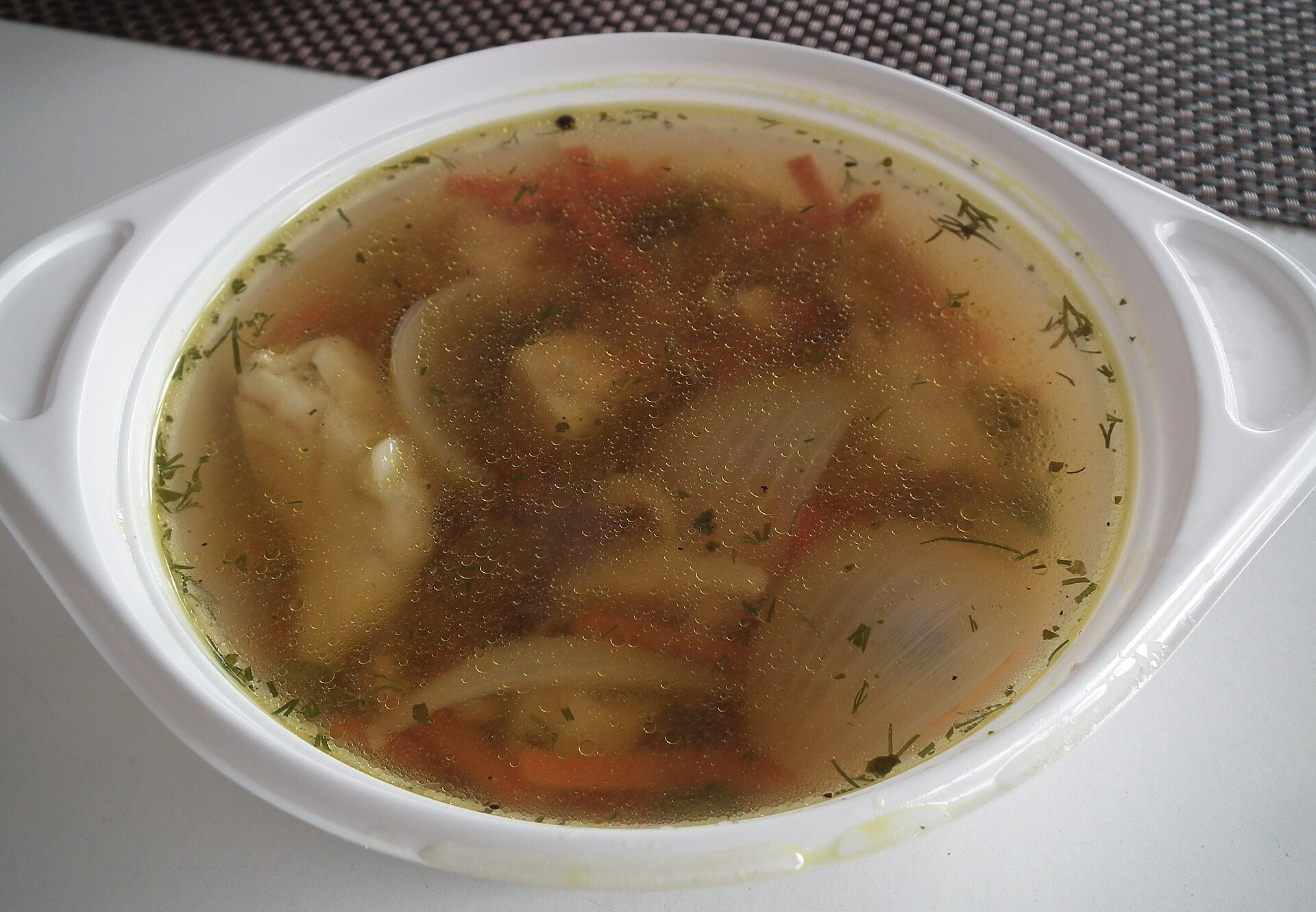 カシューブの魚スープ